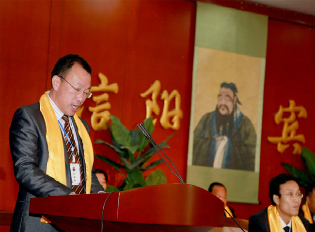 仁愛鑄造新輝煌 ——記河南永和建設集團有限公司黨支部書記、董事長孔德穩(wěn) 