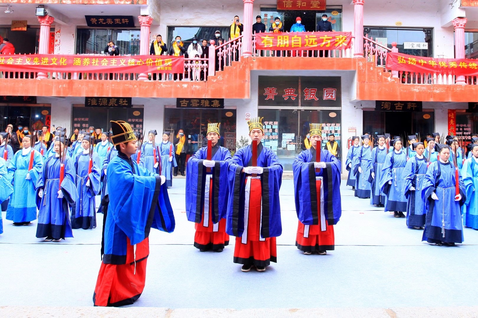 保護文化遺產(chǎn) 弘揚傳統(tǒng)文化